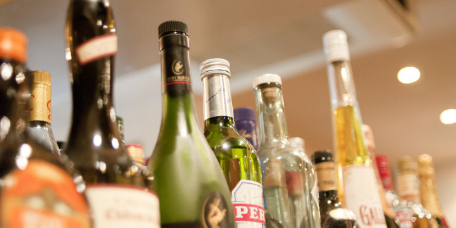how much alcohol can i bring into canada and ireland