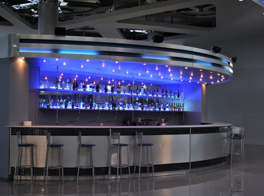 delta lounge bar