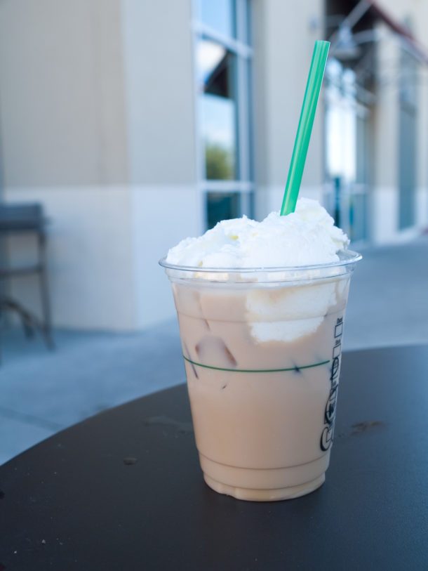 Starbucks Sued for Putting "Too Much Ice" in Drinks Le Chic Geek